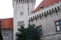 Smolenický zámok - pohľad na vežu