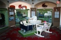 Smolenický zámok - výstava kočiarov a hračiek