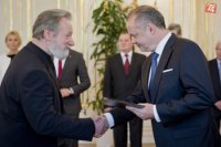 Na snímke vľavo profesor v odbore pravoslávna teológia Radim Pulec-Kryštof
