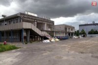 Starý obchodný dom Remek ustúpilo novému nákupnému centru