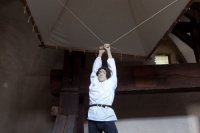 padák z výstavy Aeronautica - lietajúce stroje Leonarda da Vinci