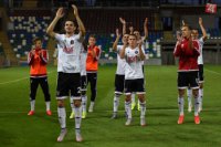 Na snímke radosť hráčov Trnavy po postupe v odvete 2. predkola Európskej ligy UEFA Linfield FC - Spartak Trnava (1:3)