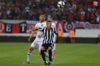 Na snímke vľavo hráč Trnavy José Garcia Casado a hráč Solúnu Ergys Kace