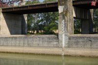 Na snímke pokles hladiny vody v dôsledku horúčav na vodnej priehrade v Suchej nad Parnou