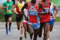 Na snímke kenský bežec Henry Kenboi počas Banskobystrického maratónu 2015.