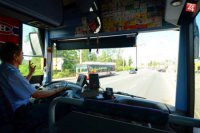 Tradičný pozdrav šoférov MHD či SAD.