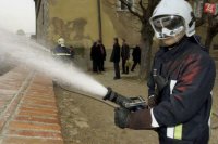 Na Nitrianskom hrade sa 22. novembra 2002 uskutočnilo taktické cvičenie  hasičských záchranných zborov, ktorého sa zúčastnili jendotky hasičov z Nitry, Zlatých Moraviec, Šale a hasičský útvar Slovtransgazu.