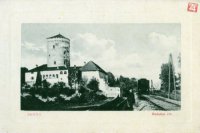 Zvyšky hradného opevnenia - múru
