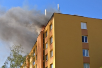 Hasiči vo štvrtok 7.7. zasahovali v Prešove na Sídlisku 2 kvôli požiaru bytovky.