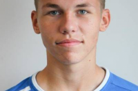 Mládežnícky brankár Alex Fojtíček sa stal prvým Slovákom v tíme Manchestru United.
