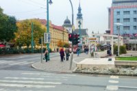 Vodiči sa smerom z Grešovej ulice musia mať napozore, jedna oranžová na semafore nesvieti.