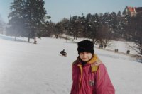 Sánkovačka pod Smolenickým zámkom na výdatnej snehovej nádielke