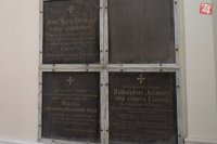 Vnútorné priestory mauzólea rodu Chotekovcov.