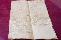 Na snímke najstarší súpis majiteĺov domov v meste Nitra, okolo roku 1690