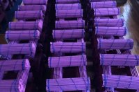 Zapálenie vonnej tyčinky/kadidla patrí k denným rituálom.