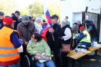 Na snímke účastníci protivládneho podujatia "čapicový protest", ktorý zorganizoval poslanec Národnej rady SR (NR SR) Robert Fico (Smer-SD), ku ktorému sa pridali strany SNS a Republika v Rimavskej Sobote 17. októbra 2021.