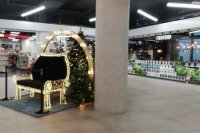 Nechýbala vianočná výzdoba.