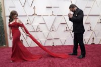 Rosie Perezová a Jason Momoa