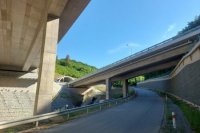 Cestou sa dostanete popod Tunel Prešov.