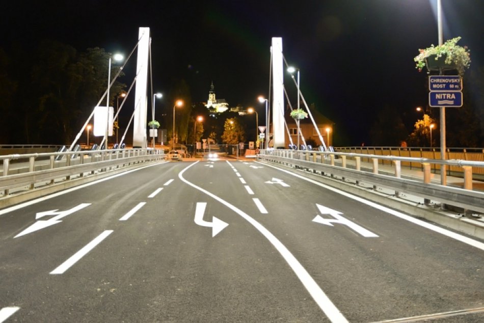 Ilustračný obrázok k článku Nebezpečná križovatka pri Chrenovskom moste: Za hodinu ňou prejde vyše tisíc áut