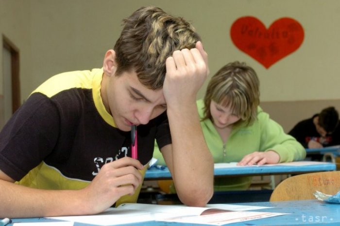 Ilustračný obrázok k článku Všetko o prísnejších maturitách: Bude test zo slovenčiny opäť s úlohami hádaj na čo myslím?