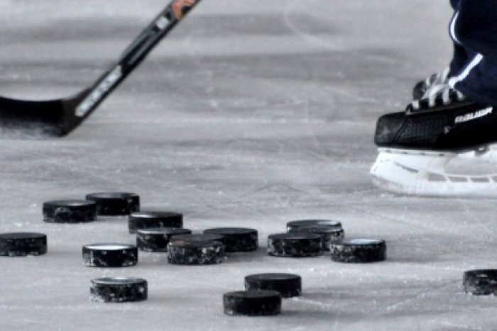 Ilustračný obrázok k článku Burza hokejovej výstroje na zimáku: Predaj, kúp, či vymeň!