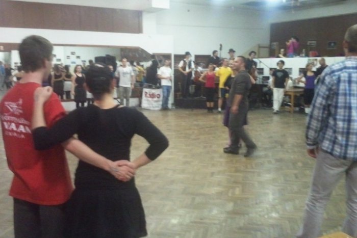 Ilustračný obrázok k článku Učili sa laici aj profesionáli: Tanečný dom opäť v Žiline