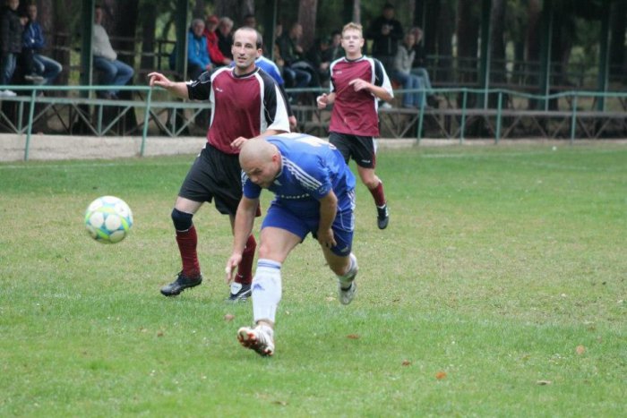 Ilustračný obrázok k článku Dívaci mali vynikajúci zážitok: V náročnom zápase videli poltucet gólov