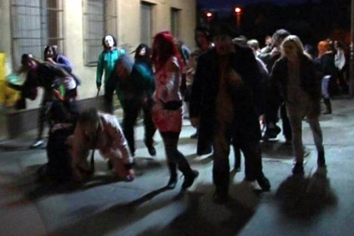 Ilustračný obrázok k článku Nitra zažila zombie apokalypsu! Desiatky zombie tiahli mestom