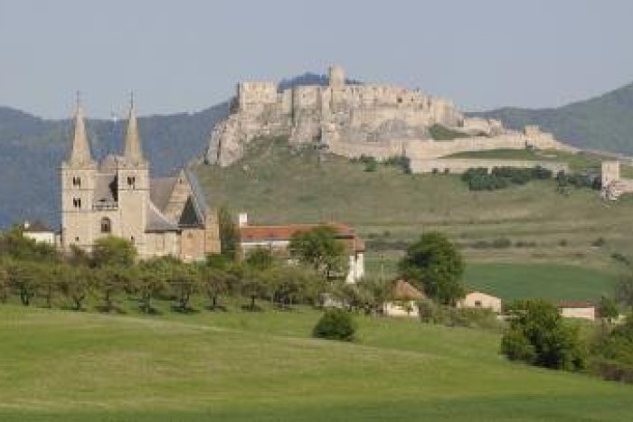Ilustračný obrázok k článku Spišský hrad zabodoval. Patrí medzi TOP 25 európskych hradov a zámkov