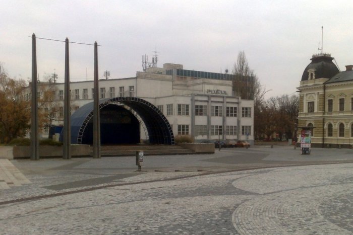 Ilustračný obrázok k článku V Nitre protestovalo len niekoľko desiatok ľudí