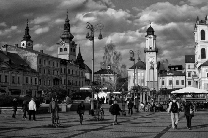 Ilustračný obrázok k článku Nástrahy a prekvapenia: Hravá Banská Bystrica už čaká na deti