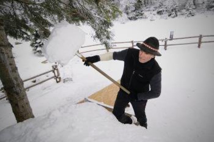 Ilustračný obrázok k článku Mimoriadne teplo v okolí Rainerovej chaty: Na snehovú kraslicu tento rok môžeme zrejme zabudnúť