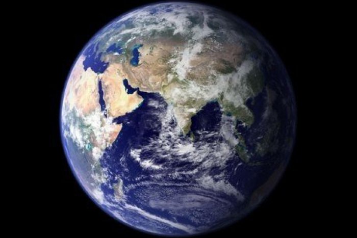 Ilustračný obrázok k článku Študenti pozývajú v deň konca sveta k celovečernému filmu: To len zachraňujem svet