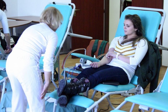 Ilustračný obrázok k článku Rožňavčania, pomôže zachrániť životy: Príďte darovať krv, je jej akútny nedostatok