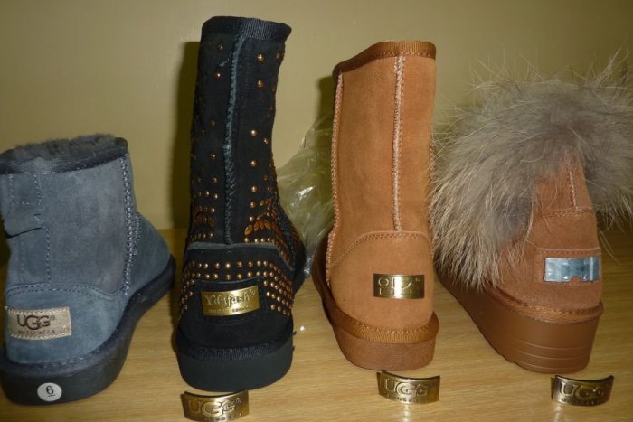 Ilustračný obrázok k článku Škoda za 220 000! Colníci v minulom roku zhabali 11 tisíc napodobenín