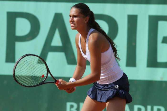 Ilustračný obrázok k článku Tenisová kráska z B. Bystrice: Chantal Škamlová (19) je nádejnou hviezdou nášho tenisu