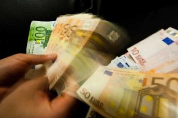 Ilustračný obrázok k článku Pri platení a preberaní peňazí pozor: V Ružomberku našli falošné bankovky