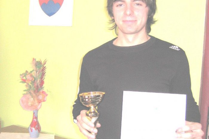 Ilustračný obrázok k článku Úspech, na ktorý môže byť pyšná celá škola: Nadaný Dušan dojal svojich učiteľov