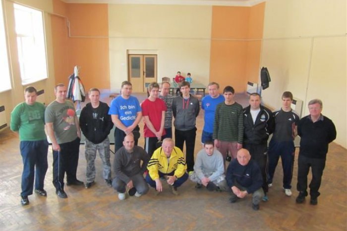 Ilustračný obrázok k článku Tichá spomienka na stolno-tenisovom turnaji: Ľudia si uctili zosnulých ping-pongistov