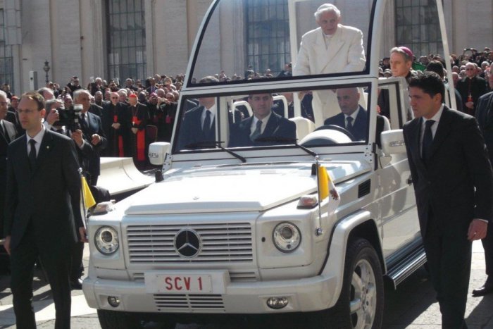 Ilustračný obrázok k článku S odchádzajúcim pápežom sa lúčili aj Popradčania. Pozrite si fotky z Vatikánu!