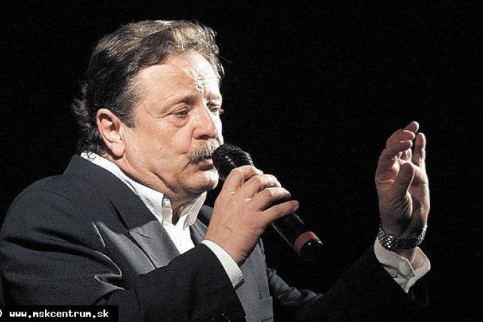 Ilustračný obrázok k článku Koncert speváckej legendy: Zaspomínajte si na mladosť s Petrom Spáleným