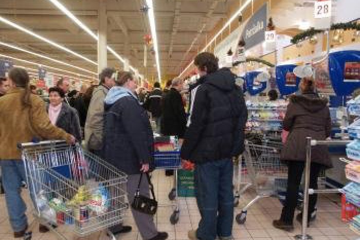 Ilustračný obrázok k článku Pobúrenie z výzvy na nedeľné nákupy v Europe: TOTO je reakcia obchoďáku!