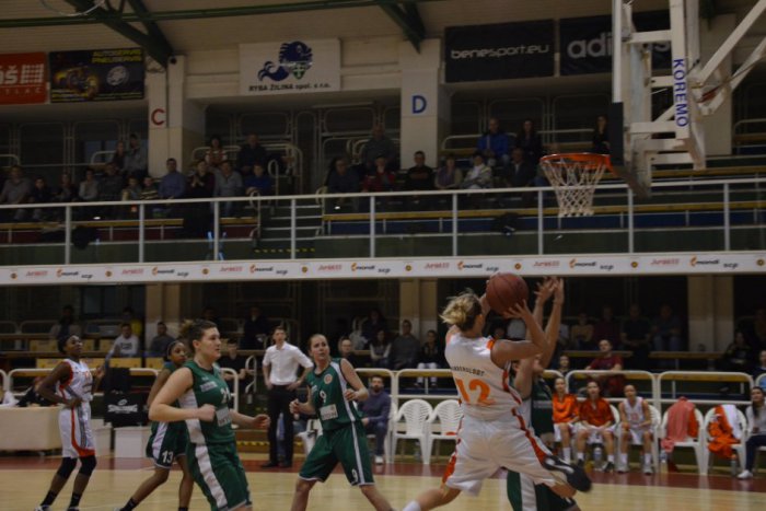 Ilustračný obrázok k článku Ruža postúpila do finále play off basketbalovej extraligy
