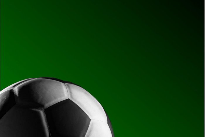 Ilustračný obrázok k článku Futbal aj hádzaná: Prehľad víkendových športových zápasov