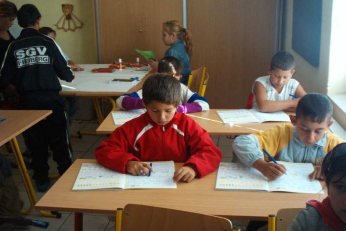 Ilustračný obrázok k článku Škola v Šarišských Michaľanoch rieši problémy. Využíva aj aktivity národného projektu