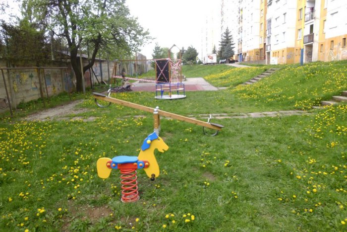 Ilustračný obrázok k článku FOTO: Dobré správy pre deti aj rodičov. Na sídlisku Šváby vyrastá detský kútik