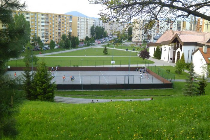 Ilustračný obrázok k článku Prešovskí hokejbalisti nemajú ihrisko. Ligu hrajú až v Košiciach
