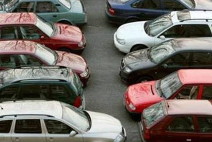 Ilustračný obrázok k článku Problémy s parkovaním v našom meste rozdelili aj poslancov!