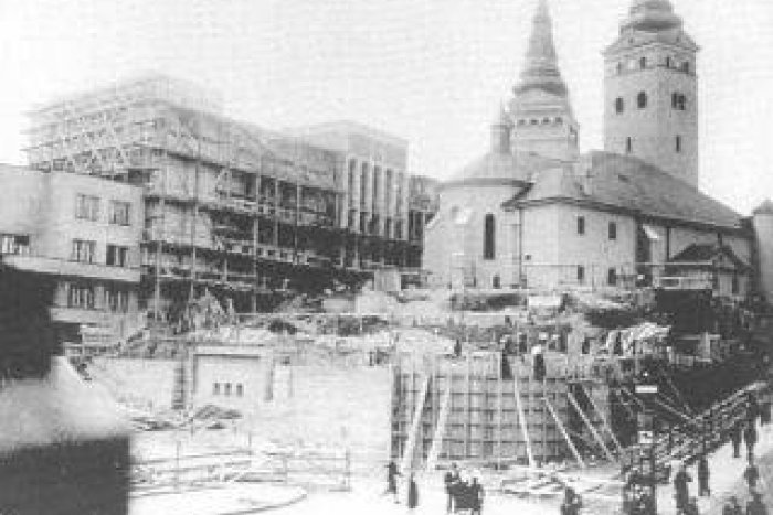 Ilustračný obrázok k článku Žilina kedysi a dnes: Pozrite si akou zmenou prešli niektoré časti mesta